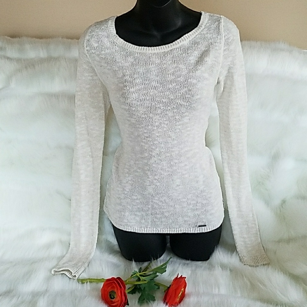 ● Hollister light sweater ❤❤ ●